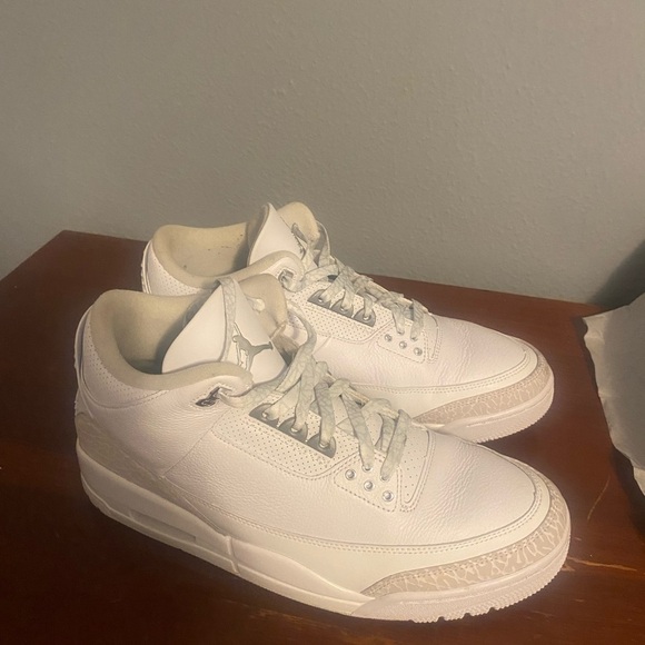 Jordan Air 3 Retro White and Metallic Sneakers main image 6